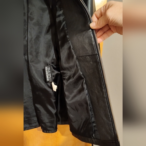 Wilson Belted Leather Jacket - Picture 9 of 11